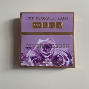 Pat McGrath labs Divine blush